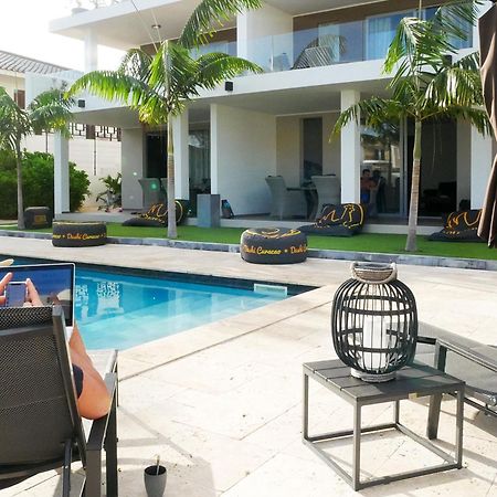 Goudhaen Luxury Private Apartments Jan Thiel Beach Exterior foto