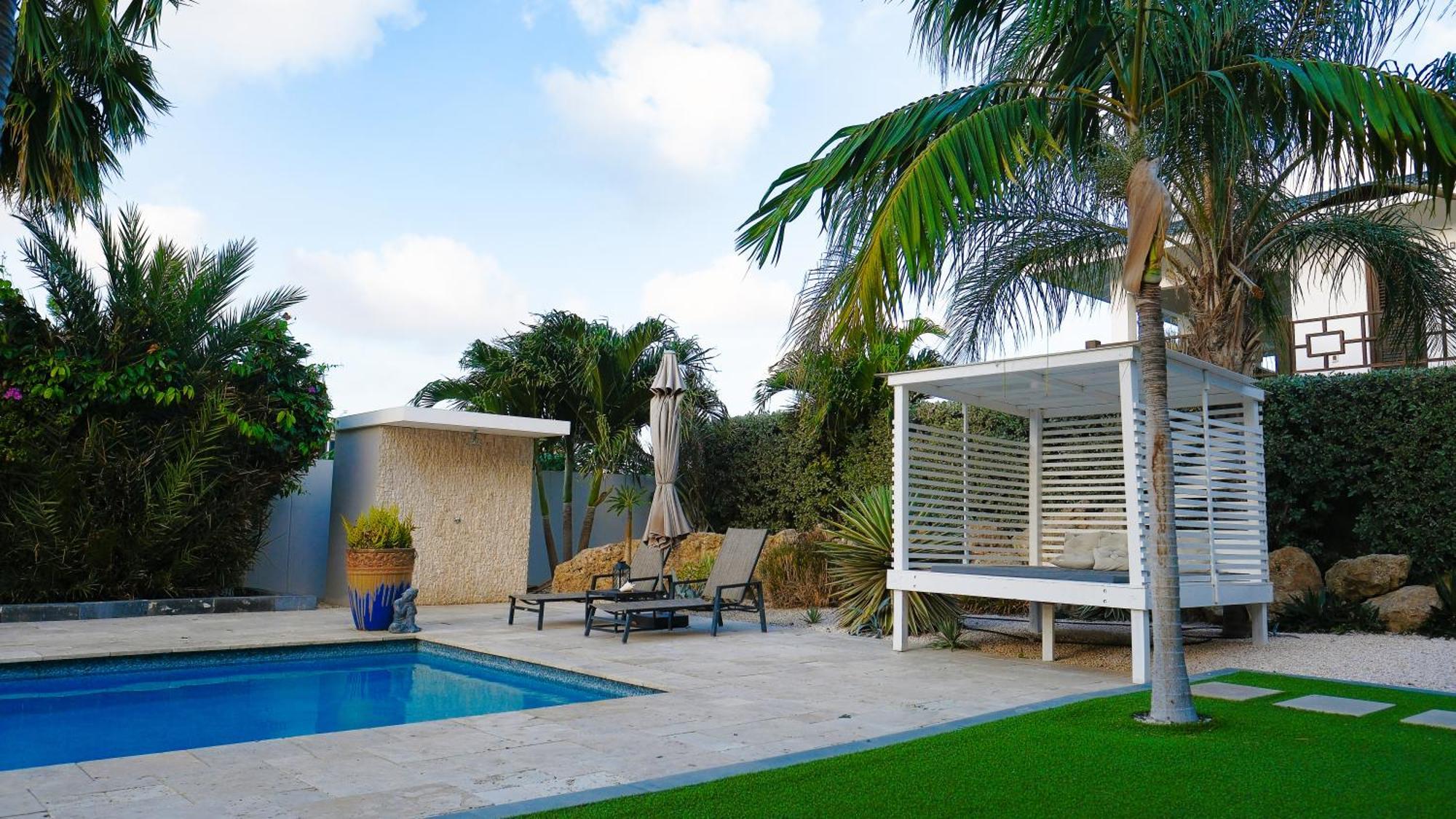 Goudhaen Luxury Private Apartments Jan Thiel Beach Exterior foto